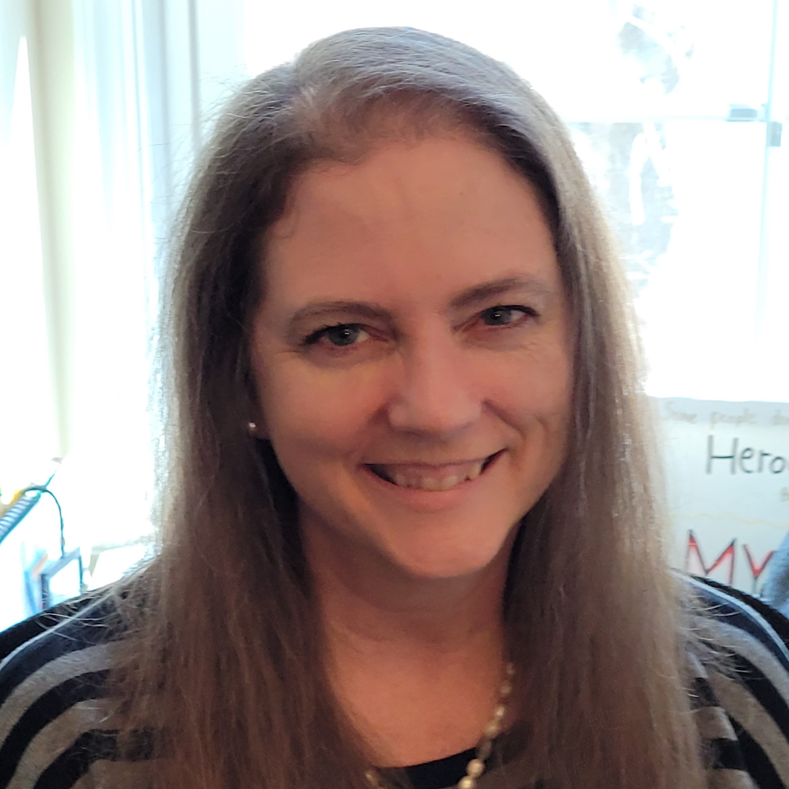 Amy McLaughlin selected as new Lecturer and Academic Advisor SOCY l